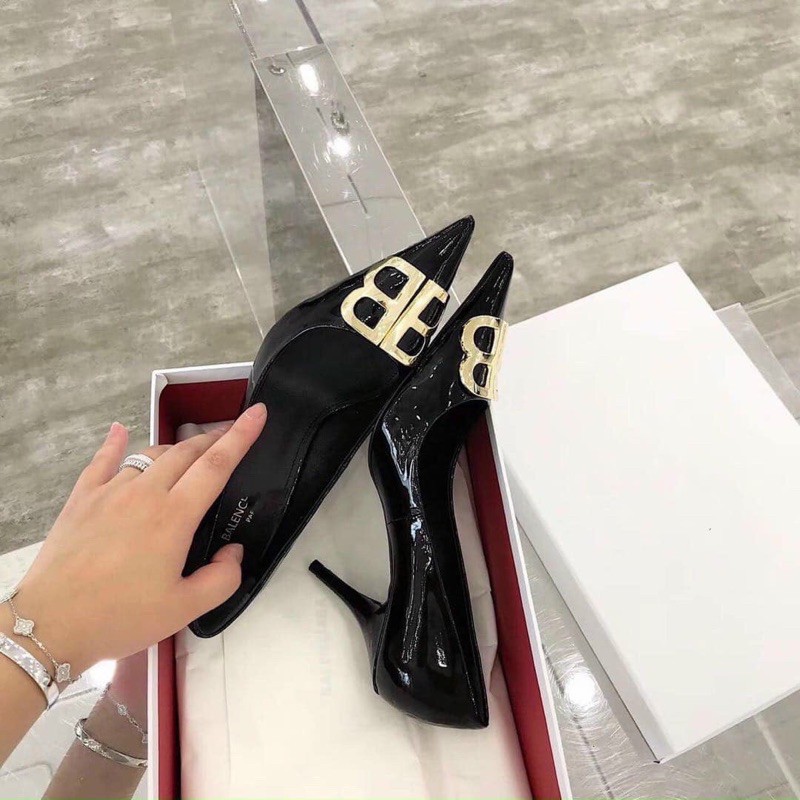 Giày cao gót mũi nhọn Balenciaga