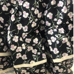 Váy Cho Bé gái Chân Váy Hoa Nhí 2 tầng họa tiết dễ thương | BigBuy360 - bigbuy360.vn