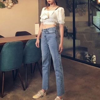 Quần baggy trơn lai tua