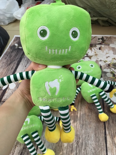 Gấu bông robot xanh