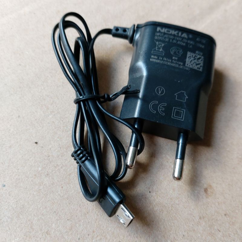 Bộ sạc có dây cổng micro 5V dây dài 1m
