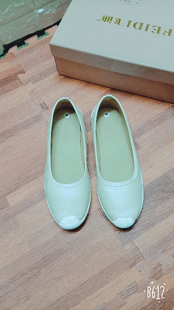 Giày slipon nữ | BigBuy360 - bigbuy360.vn