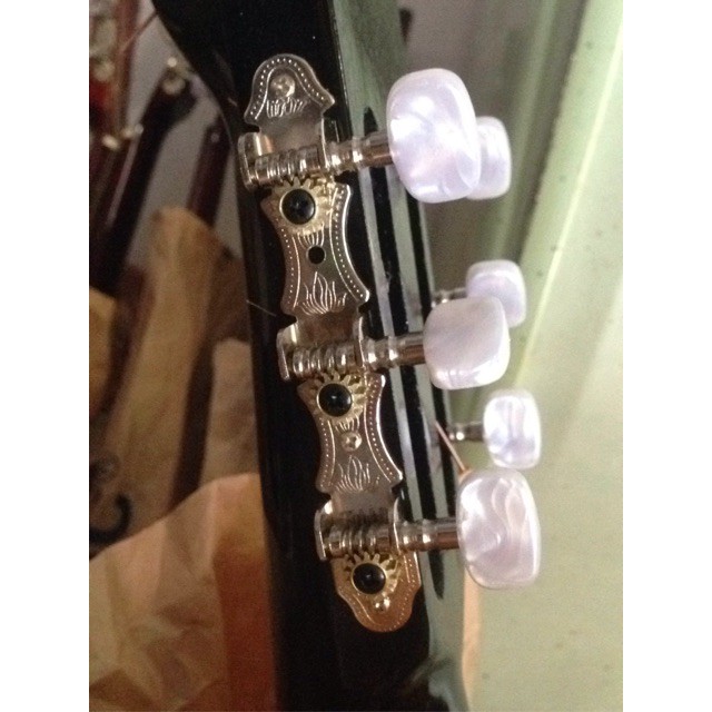 Bộ khóa đàn guitar Acoustic/Classic liền 6 khóa