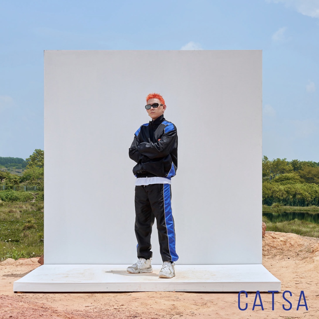 Quần Jogger đen viền phản quang trẻ trung, năng động chất liệu vải dù thoáng mát CATSA QTJ037