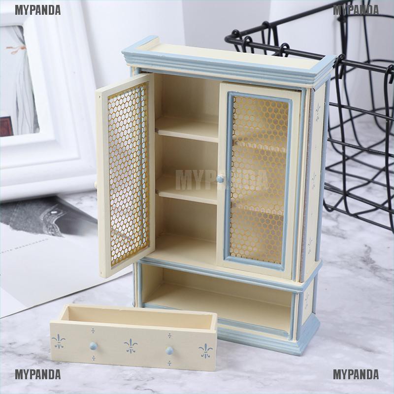 Mô hình tủ bếp màu trắng tỉ lệ 1:12 dùng trang trí nhà búp bê