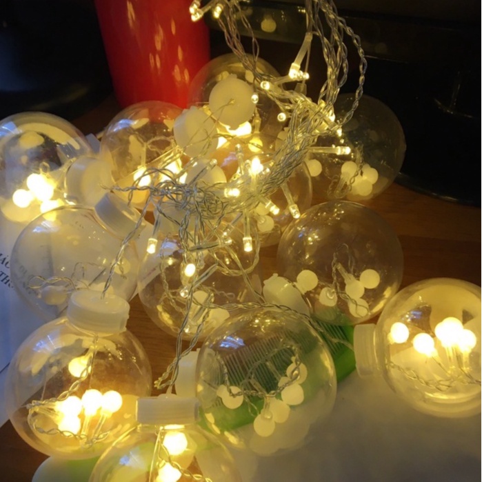 Đèn Nháy Trang Trí Bóng Tròn To 12 Bóng- Trang Trí Nhà Hàng, Quán Cafe, Quán Trà Chanh, Đèn Mành Cầu Tròn Thả Rèm