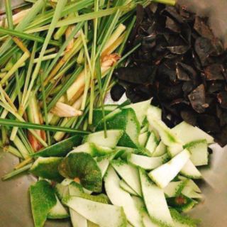 Dầu gội bồ kết sả chanh