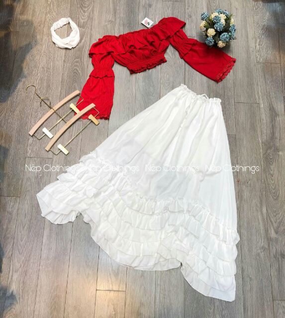 Sét áo váy boho đỏ/ sét áo maxi trễ vai chân váy xòe boho đi biển | BigBuy360 - bigbuy360.vn