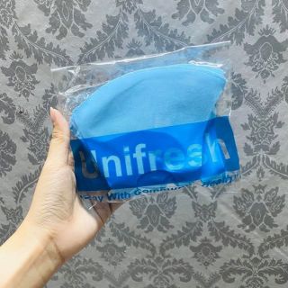 Combo 20 cái khẩu trang 3 lớp Unifresh kháng khuẩn, lọc bụi, tái sử dụng. Giá 70k / 20 cái.
