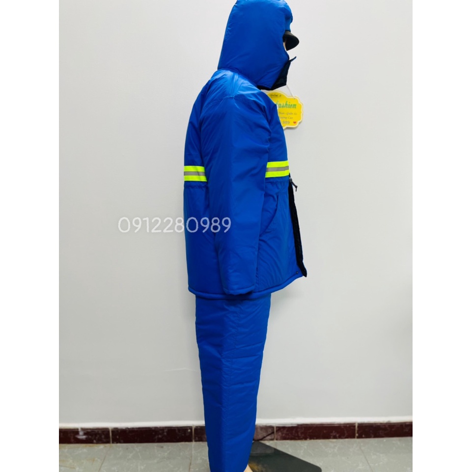 Đồ bảo hộ dùng trong kho đông lạnh -25 độ có phản quang màu xanh sáng tươi, dầy dặn chống lạnh cực tốt.