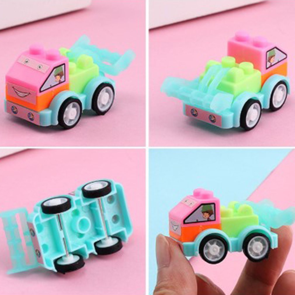 Xe đồ chơi nhiều mẫu mã xinh xắn cho bé