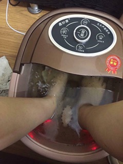 bồn ngâm chân!