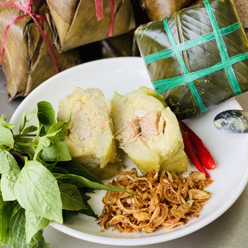 Bánh Chưng Thơm Dẻo - Nhân Đậu Xanh Thịt Nạc - Đậm Vị Miền Bắc