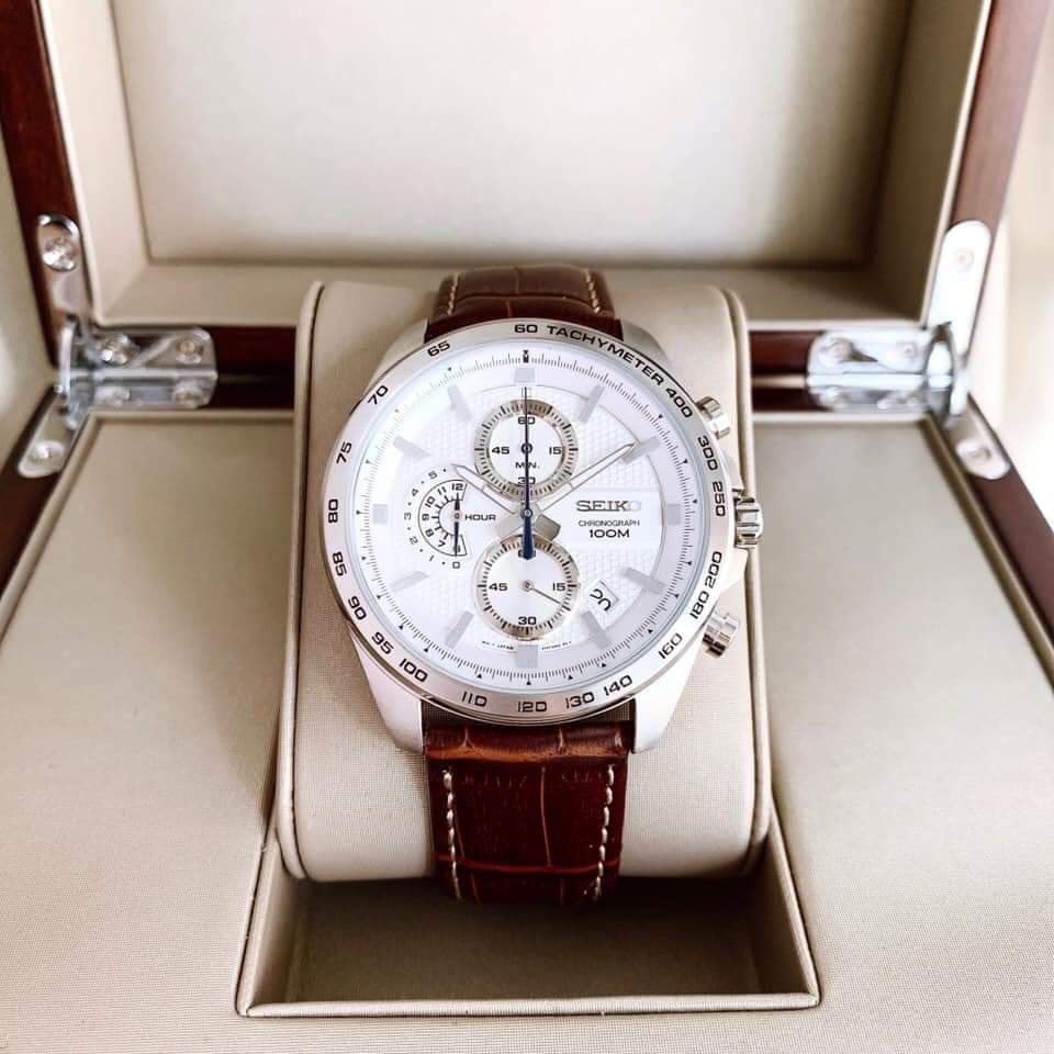 Đồng hồ nam Chronograph Seiko SSB263P1 dây da, mặt kính Hardlex Crystal , chống chầy , chống nước
