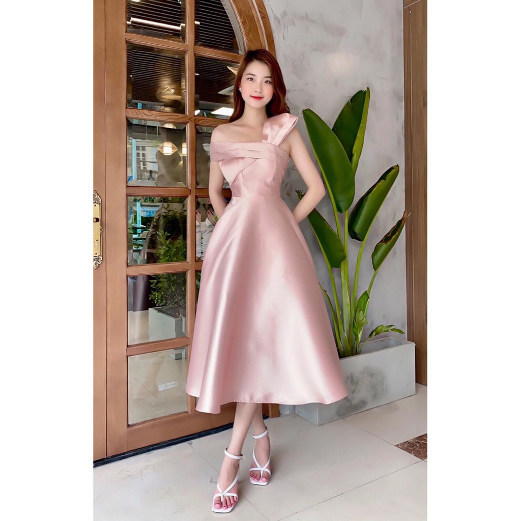 Đầm dự tiệc hồng nude dáng dài sang chảnh - Yiza Dress