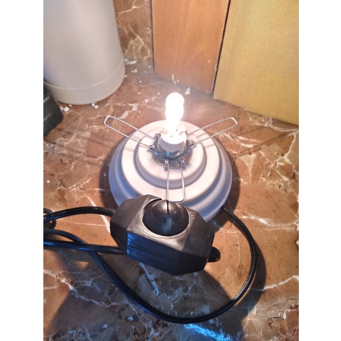 Bóng đèn xông tinh dầu 102 - Bóng đèn Halogen loại 1 220V /35W [ Rẻ Vô Địch ]