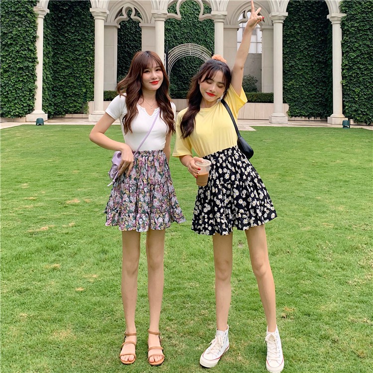 Chân Váy Voan Xếp Li In Họa Tiết Hoa Thanh Lịch Dành Cho Nữ