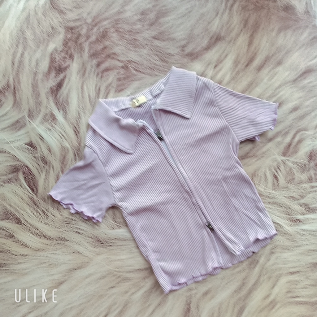 🎀Áo thun cổ bẻ polo, tay ngắn, form ôm croptop,Dây kéo cổ và bụng vừa kín vừa hở👉Chiếc áo croptop có thể phối nhiều kiểu | BigBuy360 - bigbuy360.vn