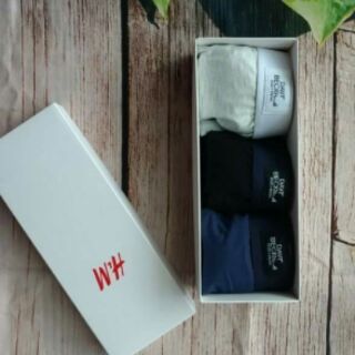 HỘP 3 QUẦN TAM GIÁC HM