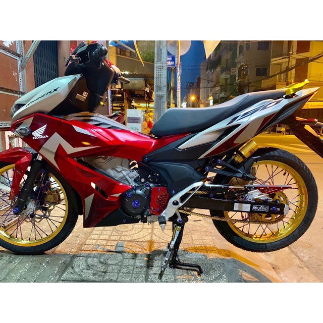 Ốp sườn mica Ex150, Winner X