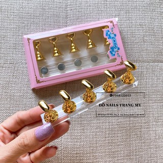 Đế kê móng, chân đế gắn móng