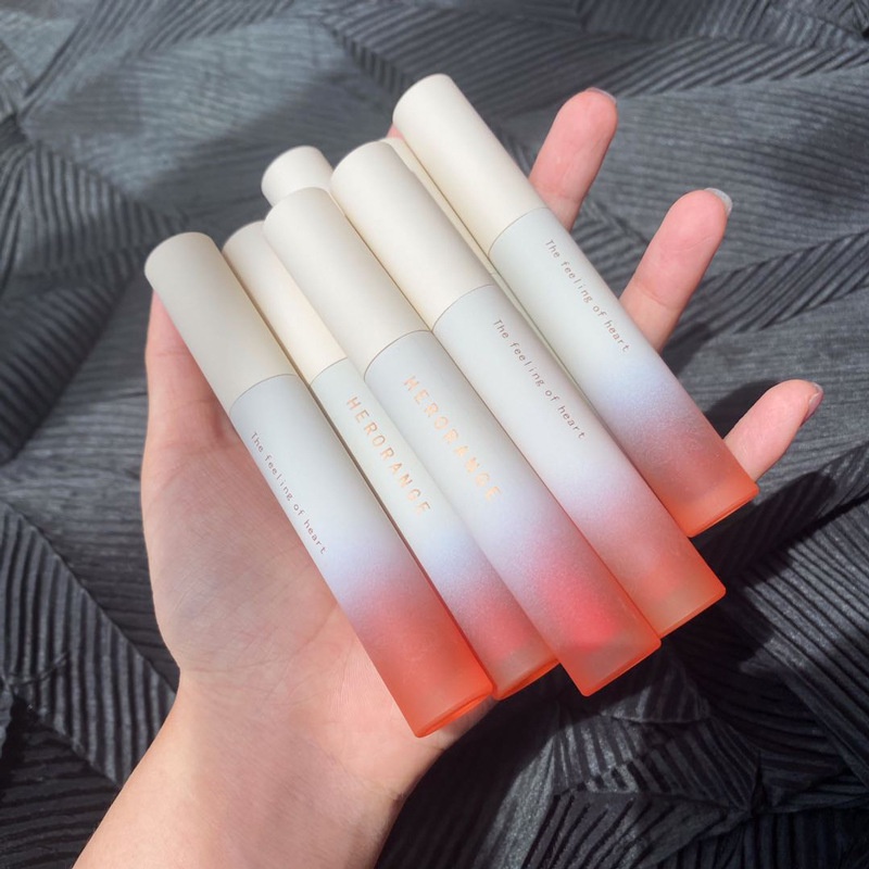 🍀Son Môi Màu Nhung Lì Không Dính Herorange Celesta Xinh Xắn | BigBuy360 - bigbuy360.vn