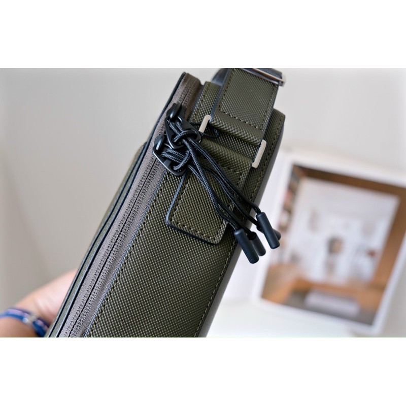 Túi đeo chéo nam Lac0ste chuẩn xịn bao chất