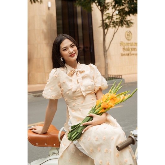 Ceci Cela - Áo Dài Tay Phồng Mùa Xuân Nữ Tính Viên Minh 1