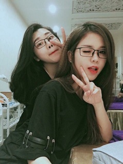 [#RẺ VÔ ĐỊCH]KÍNH GIẢ CẬN DẺO MÃ 09