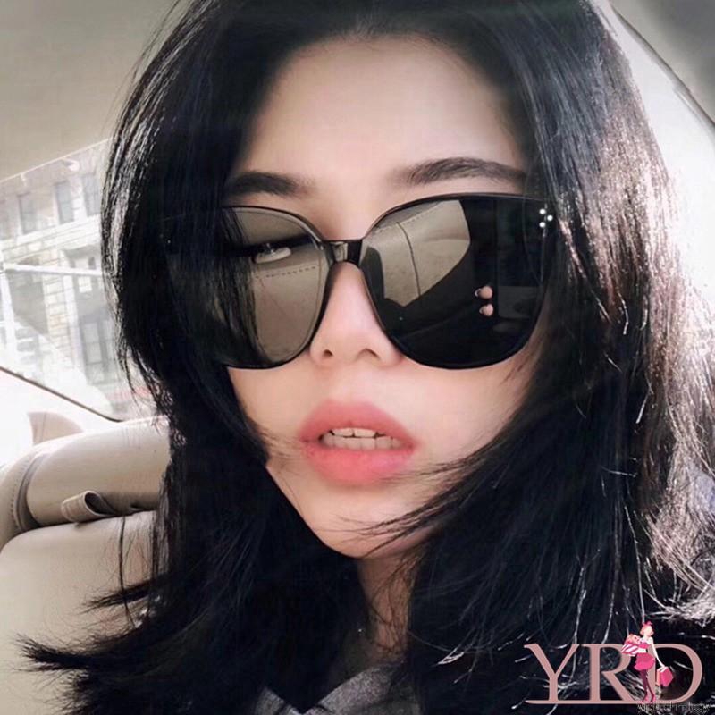 Kính mát gọng vuông lớn phong cách retro | BigBuy360 - bigbuy360.vn