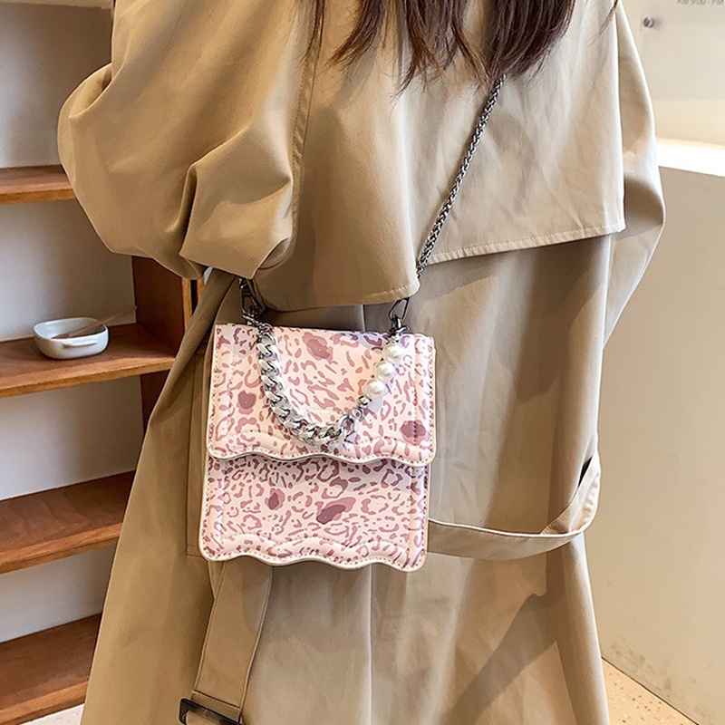 Túi đeo chéo IELGY dáng vuông nhỏ phối dây xích thời trang đường phố cá tính cho nữ