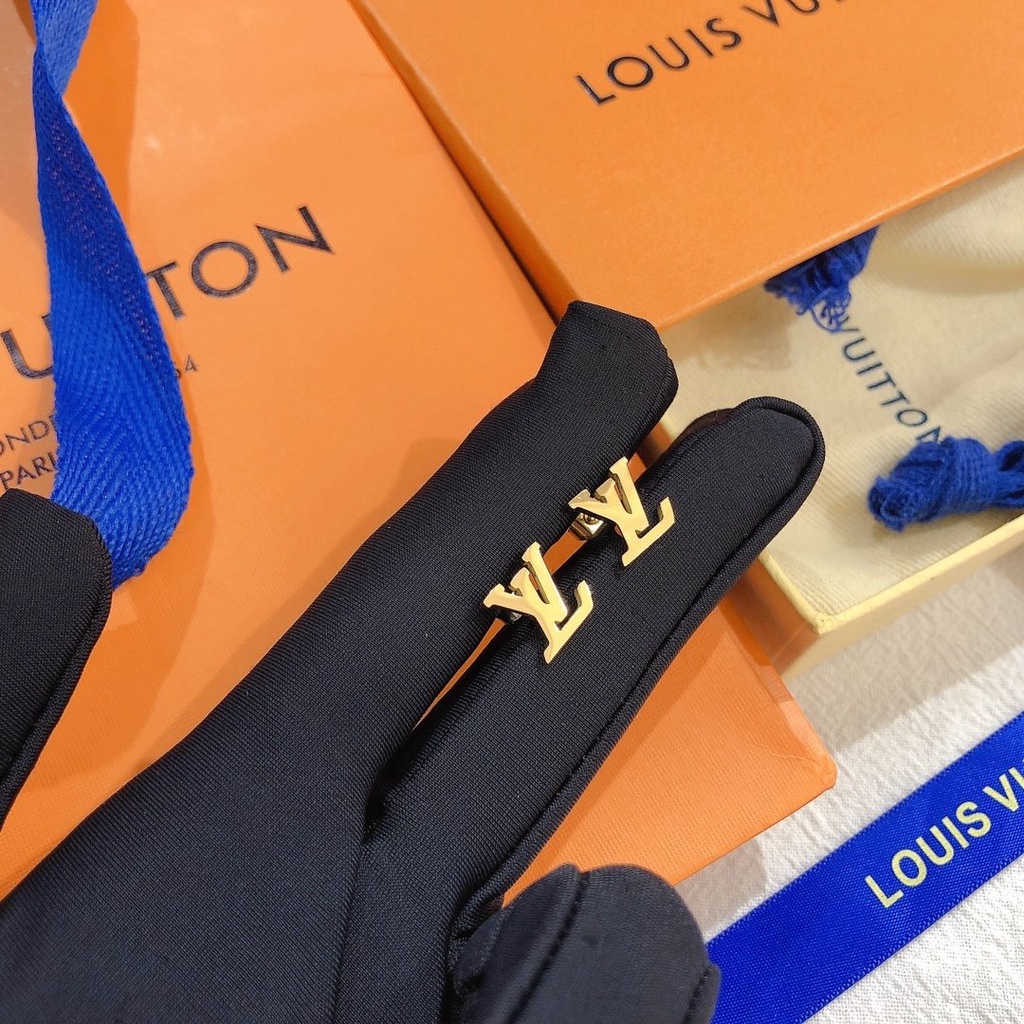 LOUIS VUITTON Khuyên Tai Tròn Bằng Thép Titan In Logo LV Thời Trang