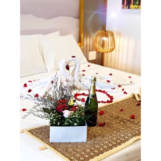 Khăn Tắm Gấp Thiên Nga Trang Trí Phòng Cưới Honeymoon Siêu Đẹp 156.70x140 trang