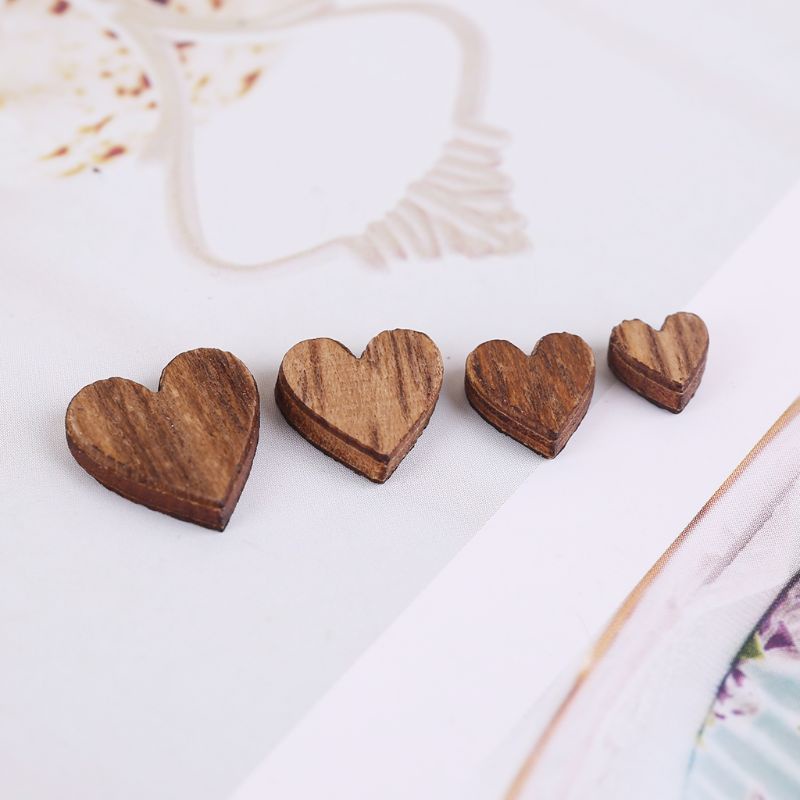Set 100 Miếng Gỗ Hình Trái Tim Khắc Chữ Dễ Thương Dùng Để Trang Trí Thủ Công