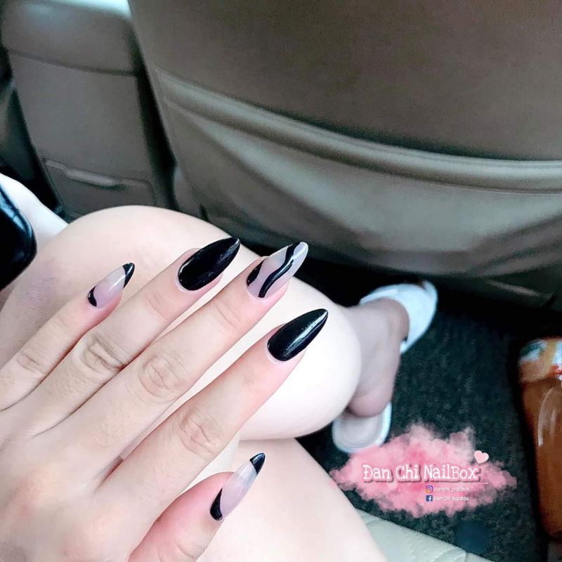 NailBox móng úp thiết kế sẵn Mẫu Đen
