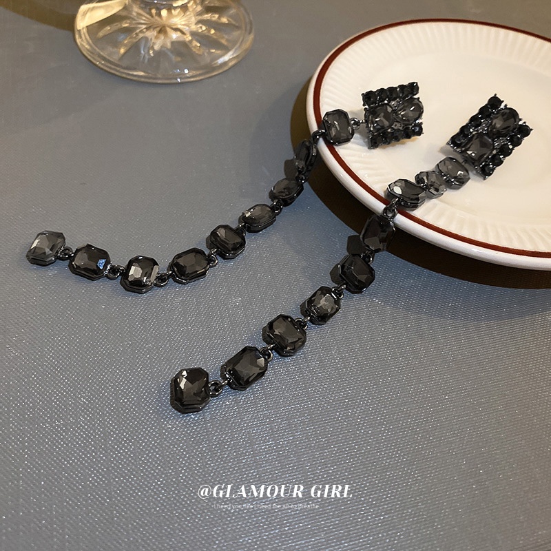 Bông Tai Dáng Dài Hình Vuông Phối Tua Rua Mạ Bạc Phong Cách Âu Mỹ Thời Trang