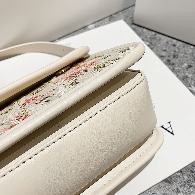 Túi Đeo Vai Hình Vuông Nhỏ Xinh Thời Trang Mùa Hè 2022 Cho Bạn Gái