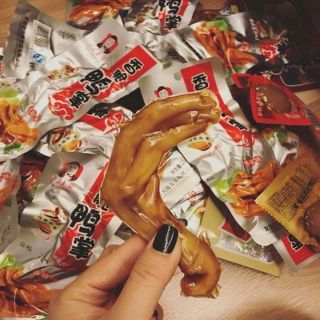 Combo 1 túi chân vịt 30 cái