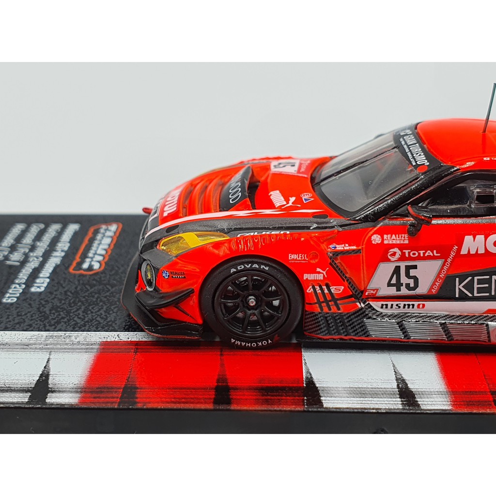 Xe Mô Hình Nissan GT-R Nismo GT3 Nurburgring 24hours 2019 1:64 Tarmac Works ( Cam Dạ Quang )