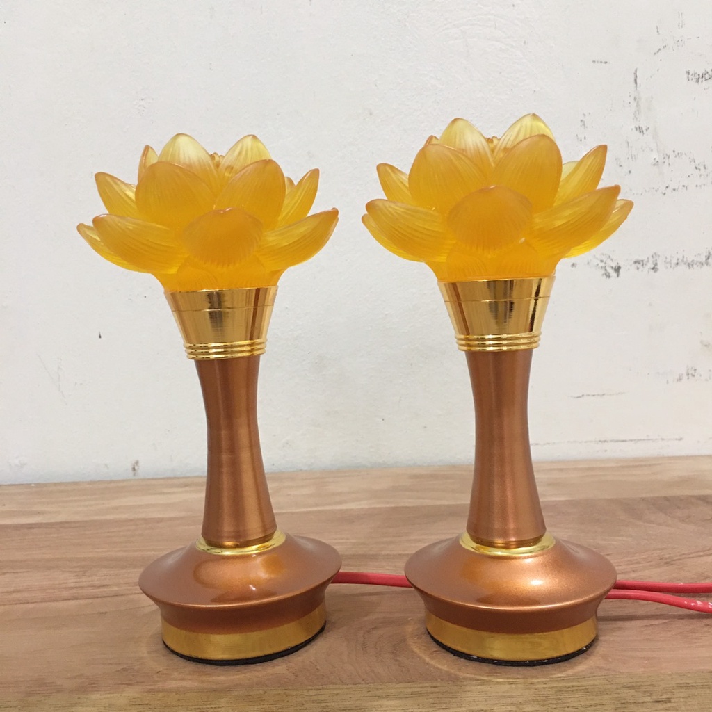 Cặp Cây Đèn Led búp Hoa Sen ,Trang Trí bàn Thờ dùng bằng điện