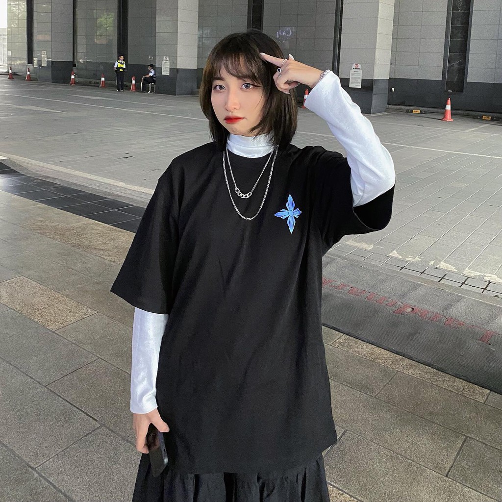 Áo thun Lesavril de Vetements Rester Simple Black