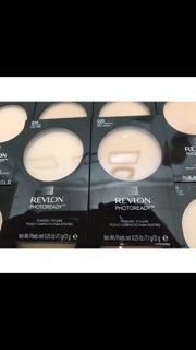 Phấn phủ REVLON