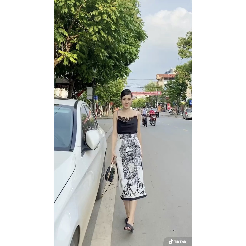 Set Lụa Hình 2 Dây Mix Chân Váy Xẻ | BigBuy360 - bigbuy360.vn