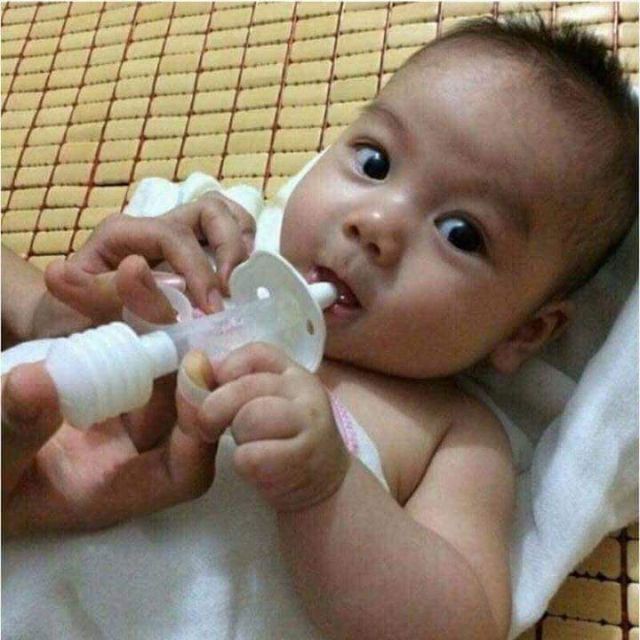 Dụng cụ uống thuốc không BPA an toàn cho Bé Kichi Kichilachi