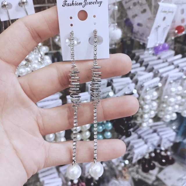 FREESHIP❤️ Hoa Tai Dáng Dài Xoắn Đính Hạt Độc Đáo M36
