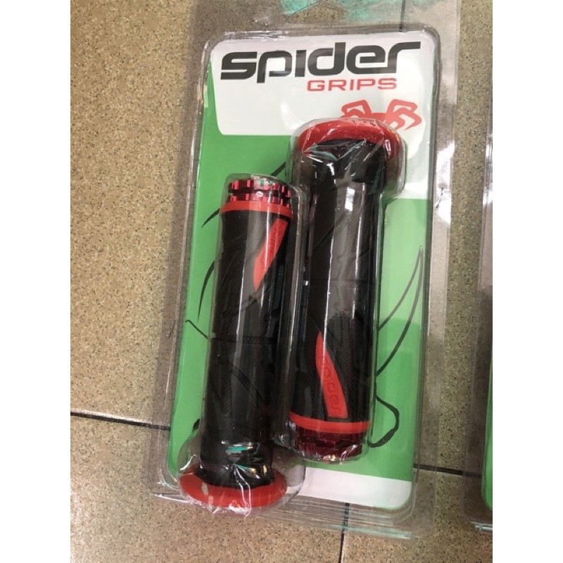 Bao tay nhện Spider có gù