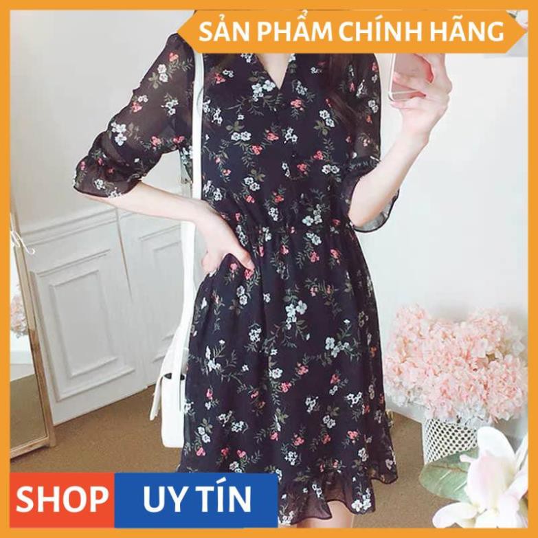 Đầm suông cổ trụ bèo eo nhúng - vải siêu đẹp (em không có hoa giống nên làm hoa tương tự như hình chụp ạ) VADA - D666 | BigBuy360 - bigbuy360.vn