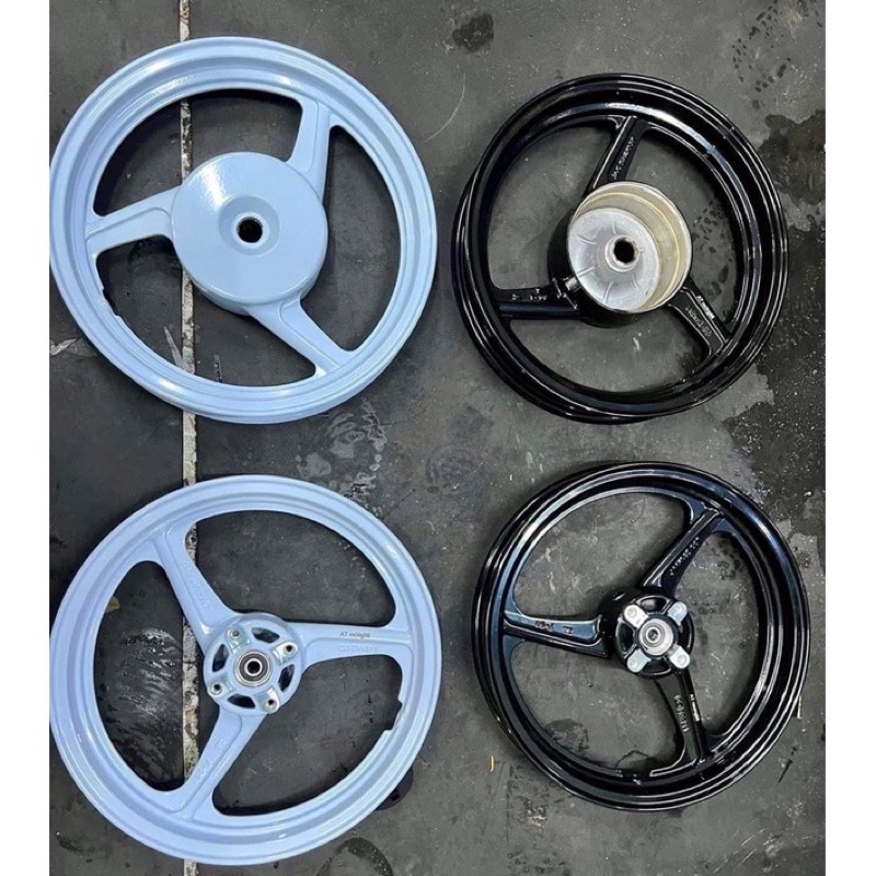 Mâm 3 Đao ATracing Vario. 2 màu trắng đen.