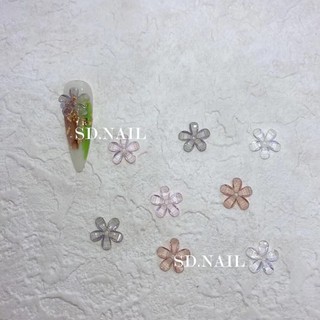 Hoa mai thuỷ tinh trang trí nail