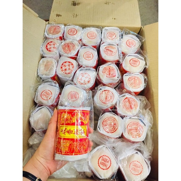 Bánh pía nhân đậu xanh sầu riêng trứng muối Thành Hương 320gr/cây